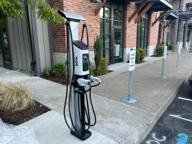 Emergency electrical repair in ,  by Boones Ferry Electric