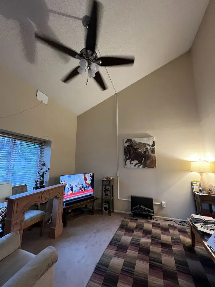 Slide of Bornschein Electric