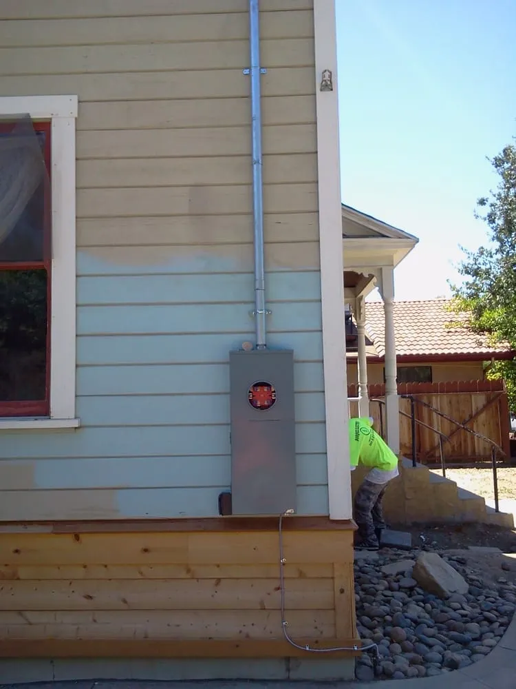 Slide of Borquez Electric