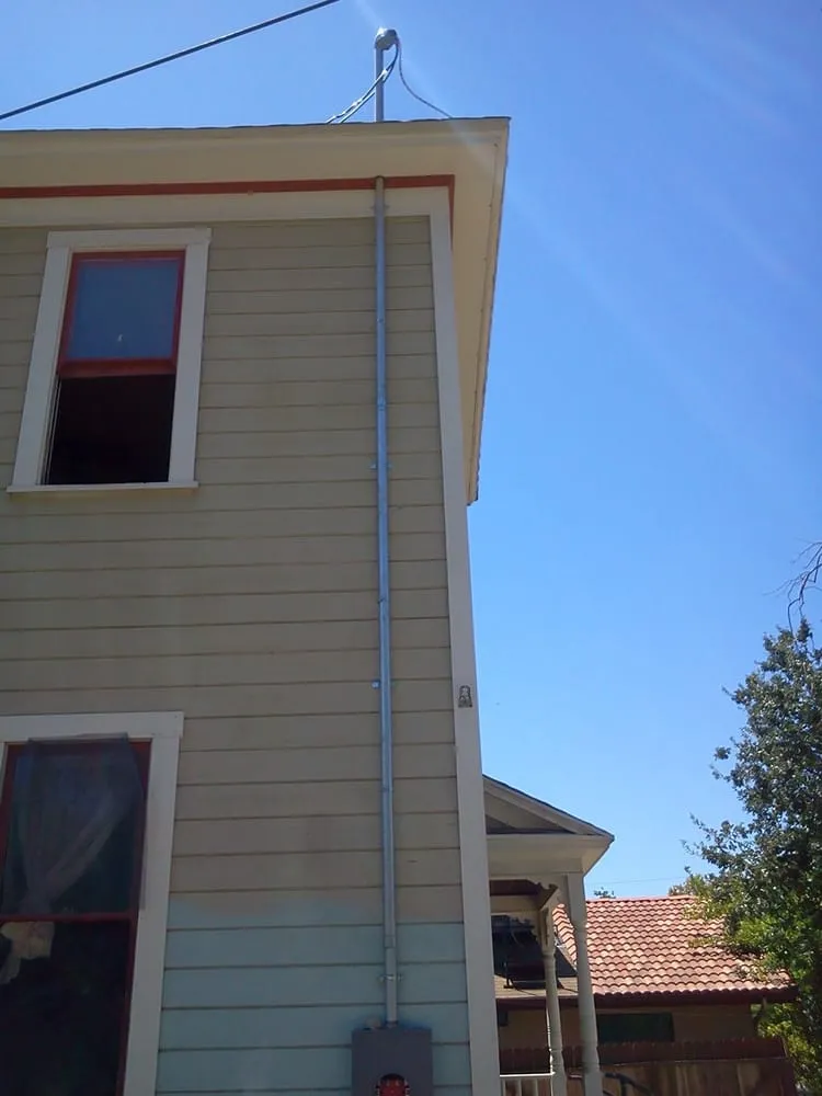 Slide of Borquez Electric