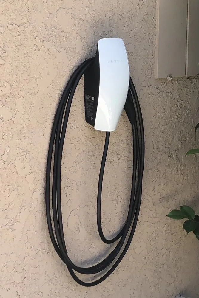 Slide of Bostani Electric