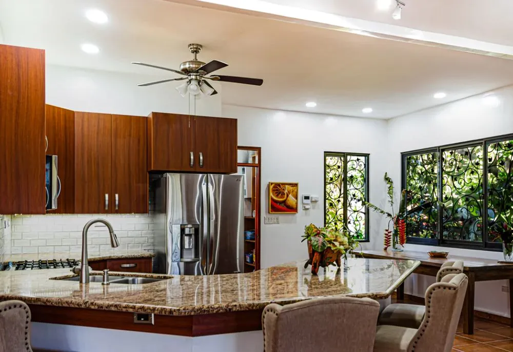 Emergency electrical repair in Upper Marlboro, MD by Bottom Up Electrical Services