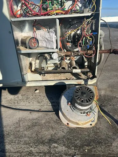 Slide of Bottoms Heating & Air Plumbing & Electric