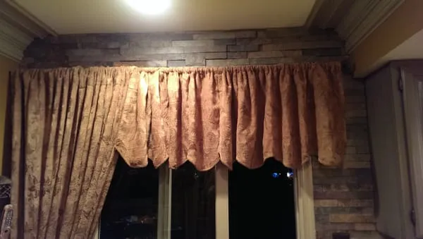 Bowman Custom Construction & Design Logo