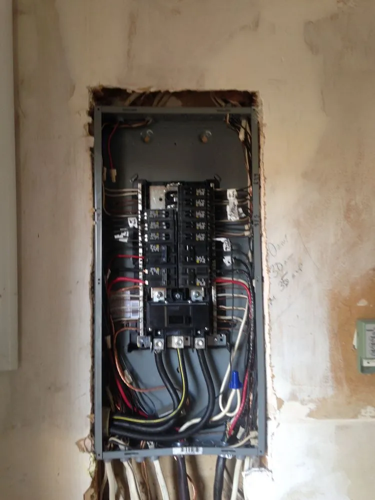 Affordable circuit breaker repair experts serving Grand Coulee, WA - Bowman Electric
