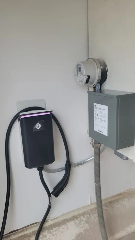 Professional emergency electrical service experts serving ,  - Boyes Electric