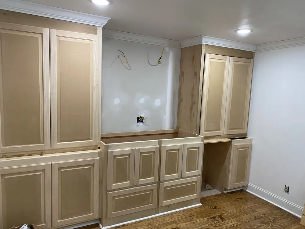 Professional electrician providing lighting installation in ,