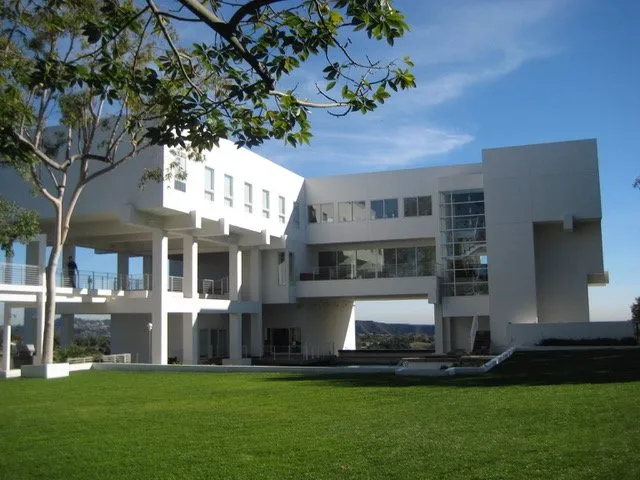 Slide of Bozem Electric