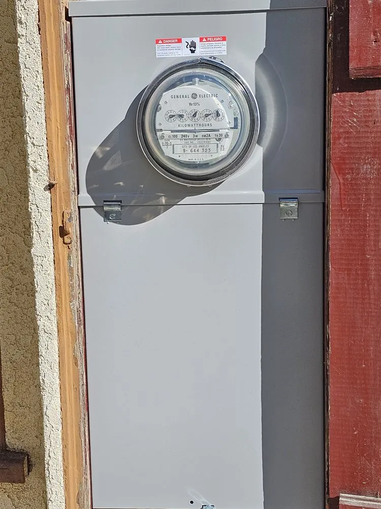 Slide of Bozem Electric