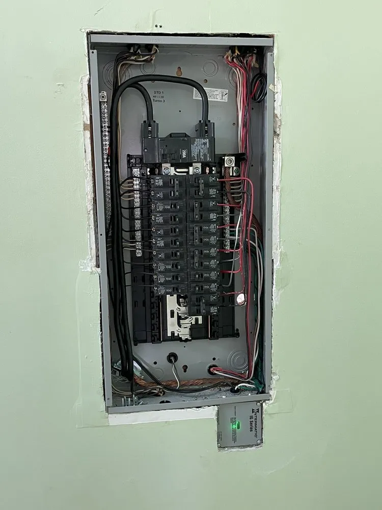 Slide of BQ Electric Inc