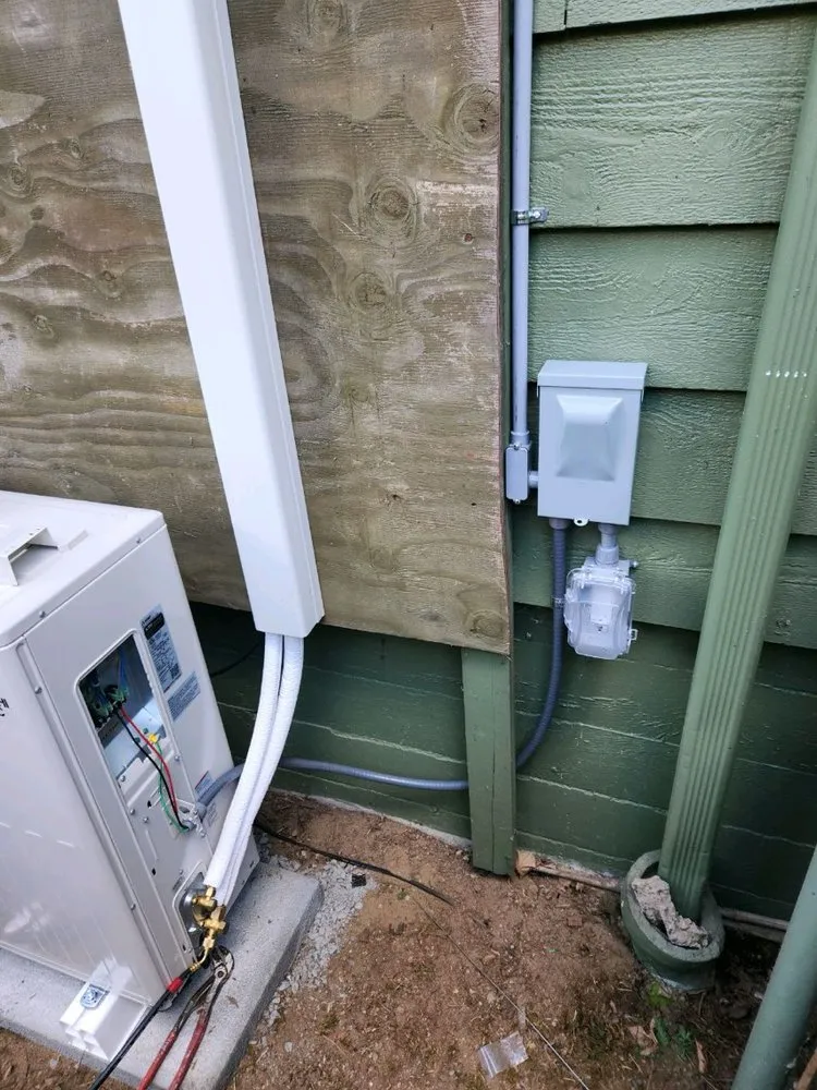 Affordable outlet and switch repair in , by BR Electrical Services