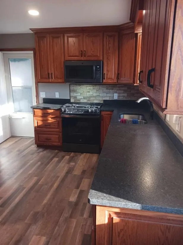 Slide of Brady's Painting And Construction