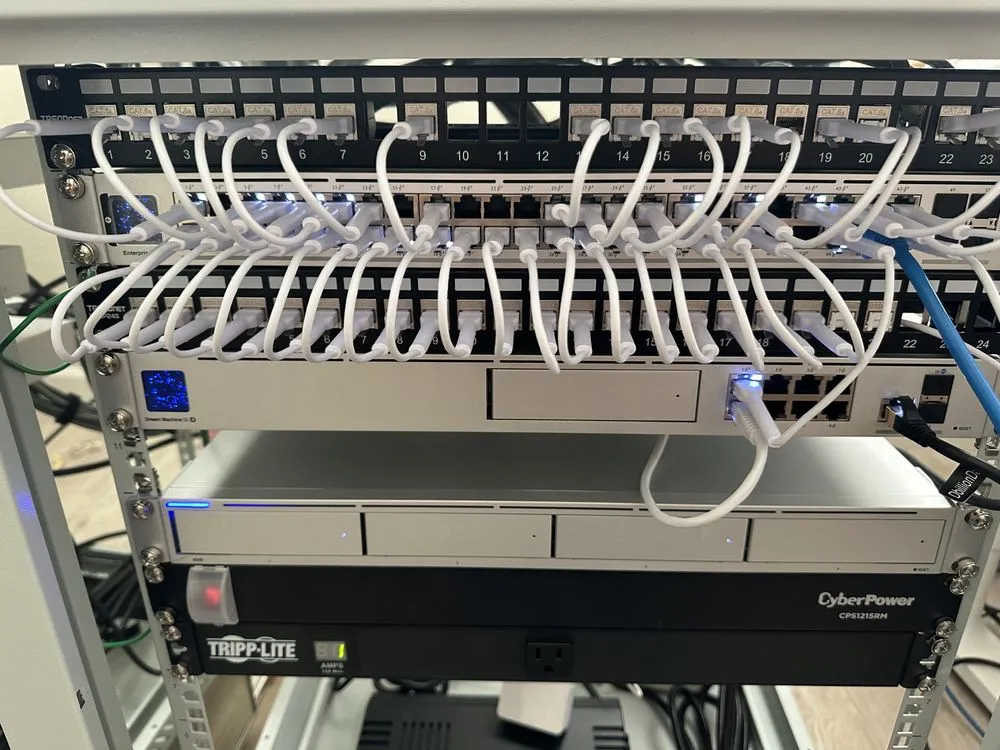 Licensed emergency electrical service in ,  by Brains Electric And Automation