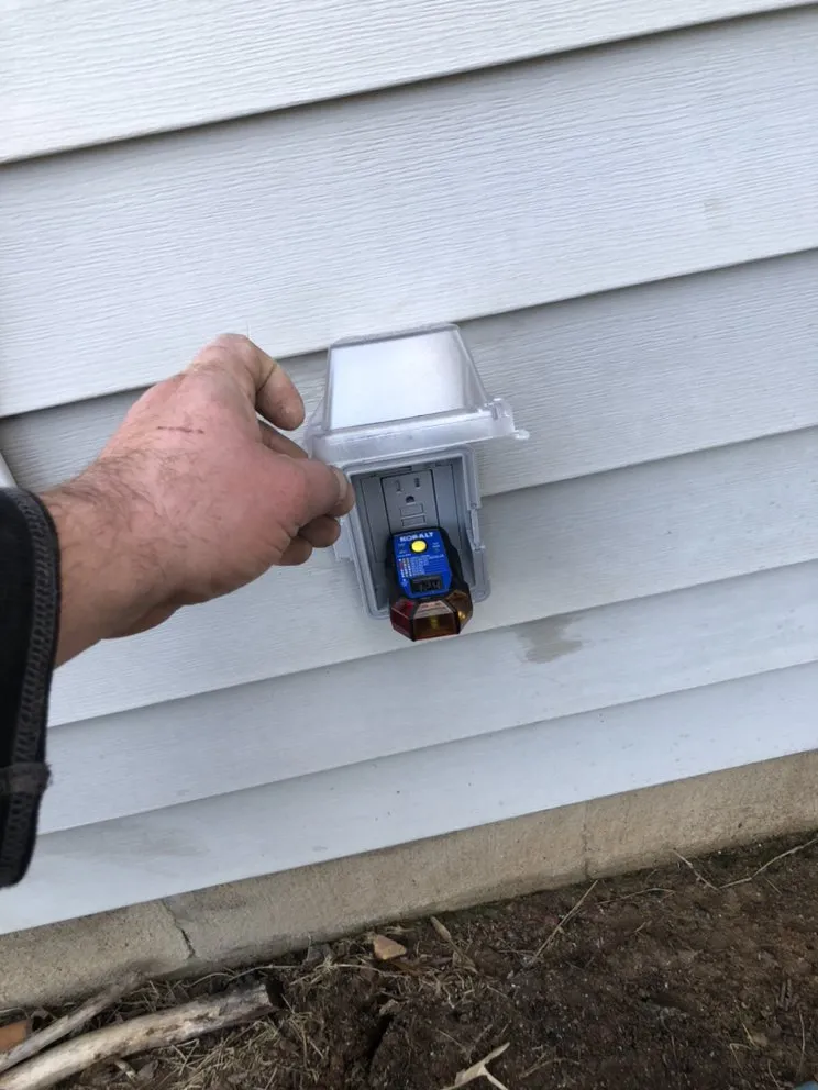 Slide of Brandon Murray Electrical and Handyman Services