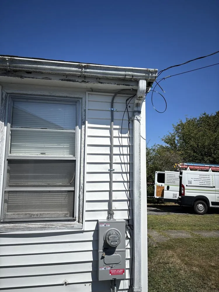 Slide of Brandon Silva