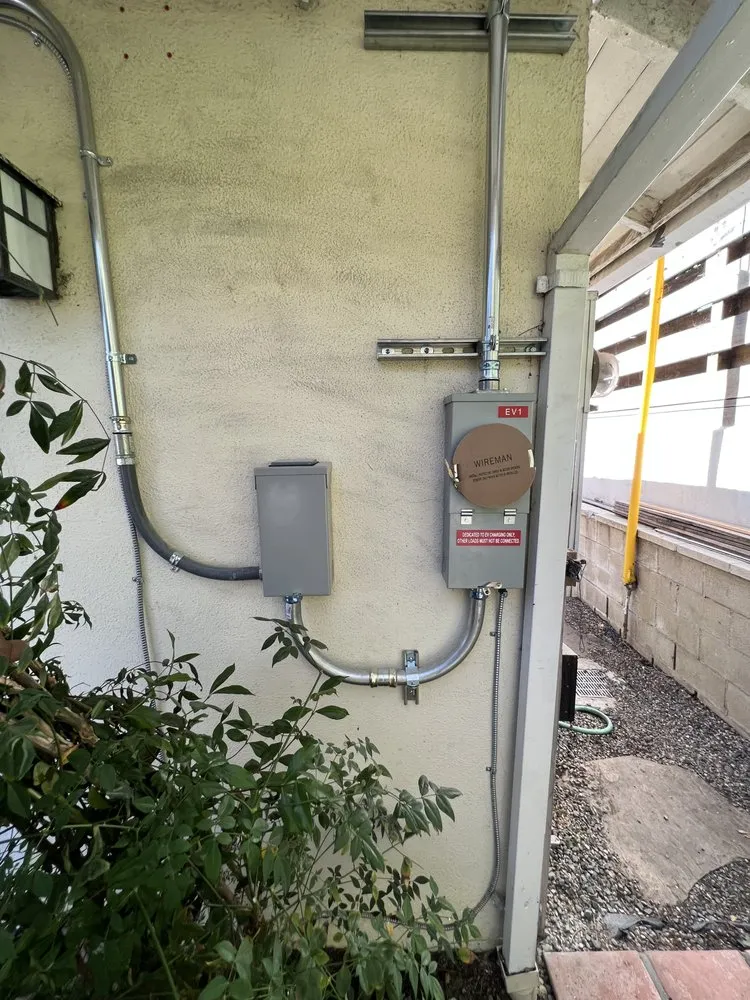 Slide of Branover Contractors