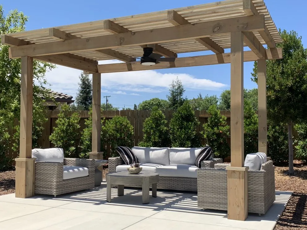 Slide of Brase Contracting