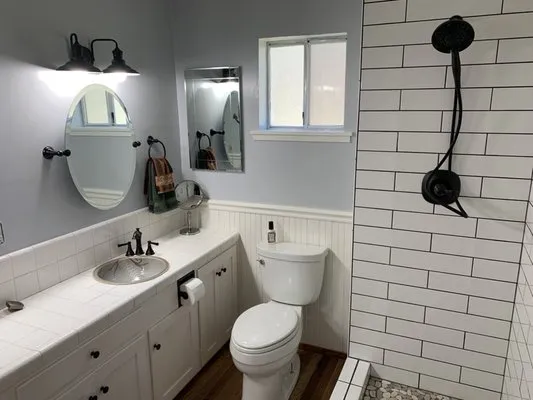 Brase Contracting Logo