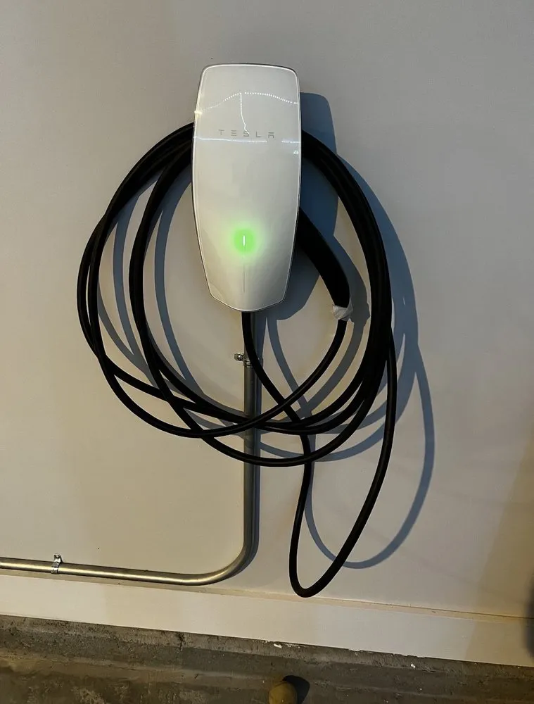 Slide of Bratchik Electric