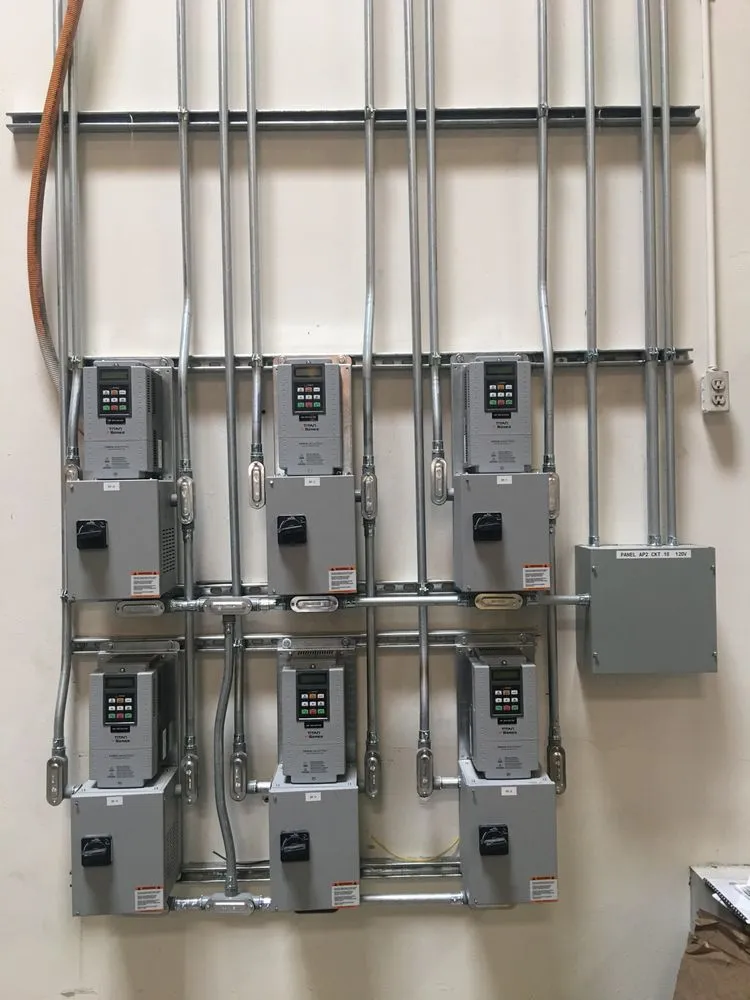 Slide of Bravi Electric