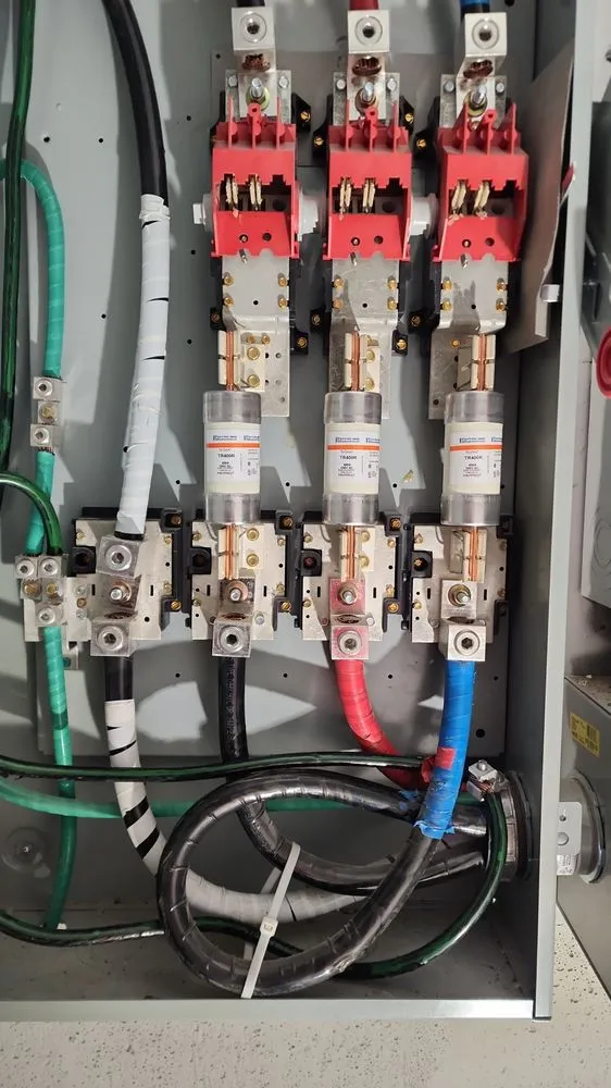 Slide of Bravo Electric