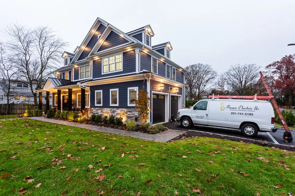 Slide of Bravo Electric