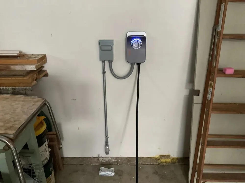 Slide of Brda Electric