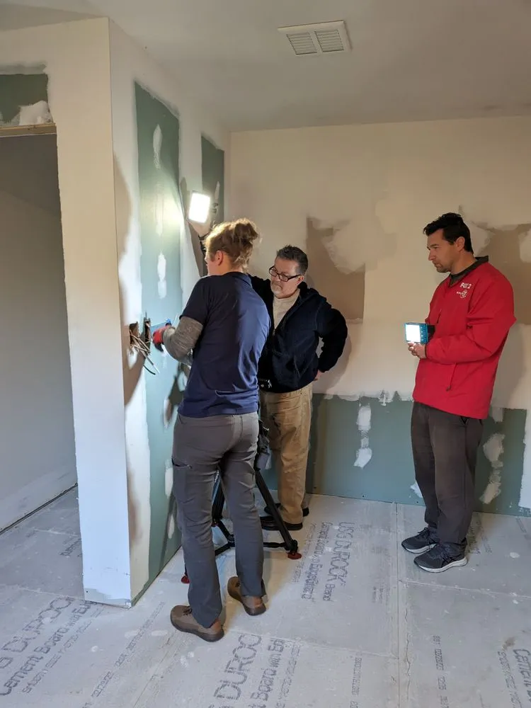 Slide of Brda Electric