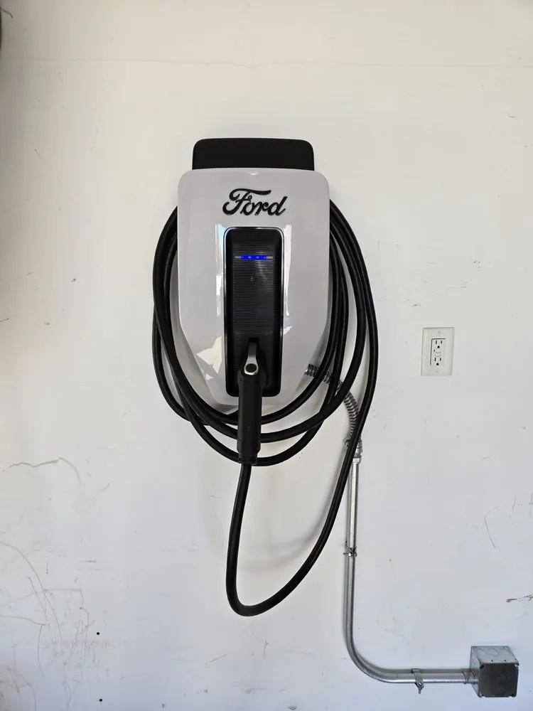 Certified electrical repair in Tampa Bay, FL by Brda Electric