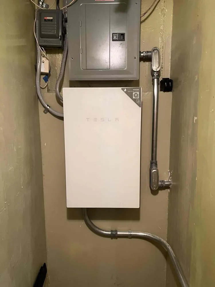 Licensed circuit breaker repair service in Tampa Bay, FL - Brda Electric