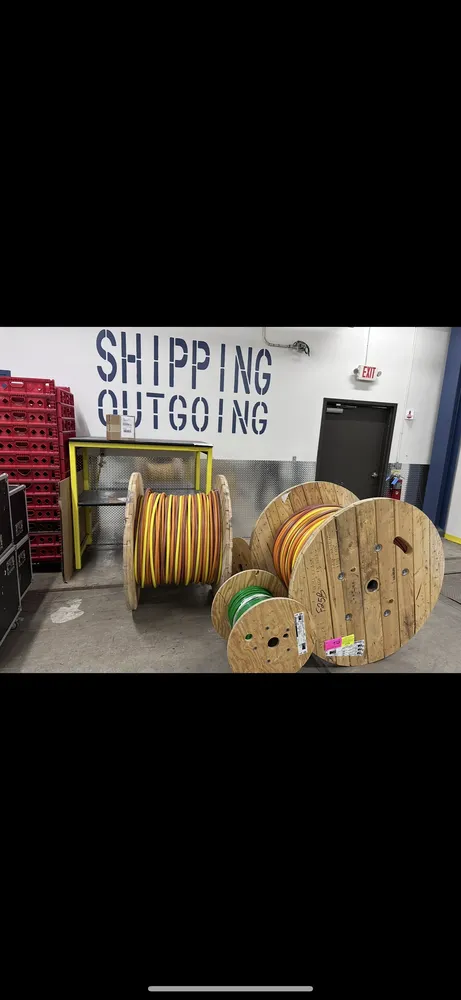 Affordable electrician providing panel upgrade in , 