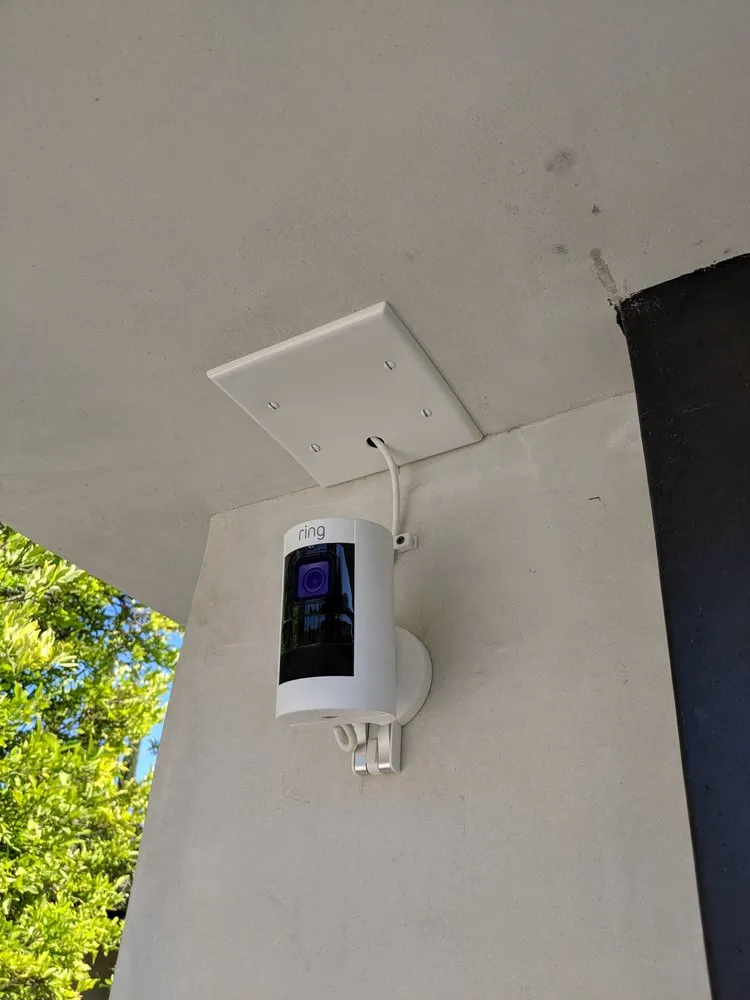 Trusted electrician providing wiring installation in , 