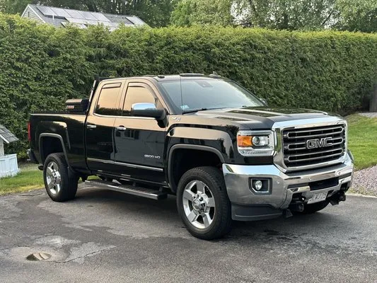 Brian Desrocher Electrician