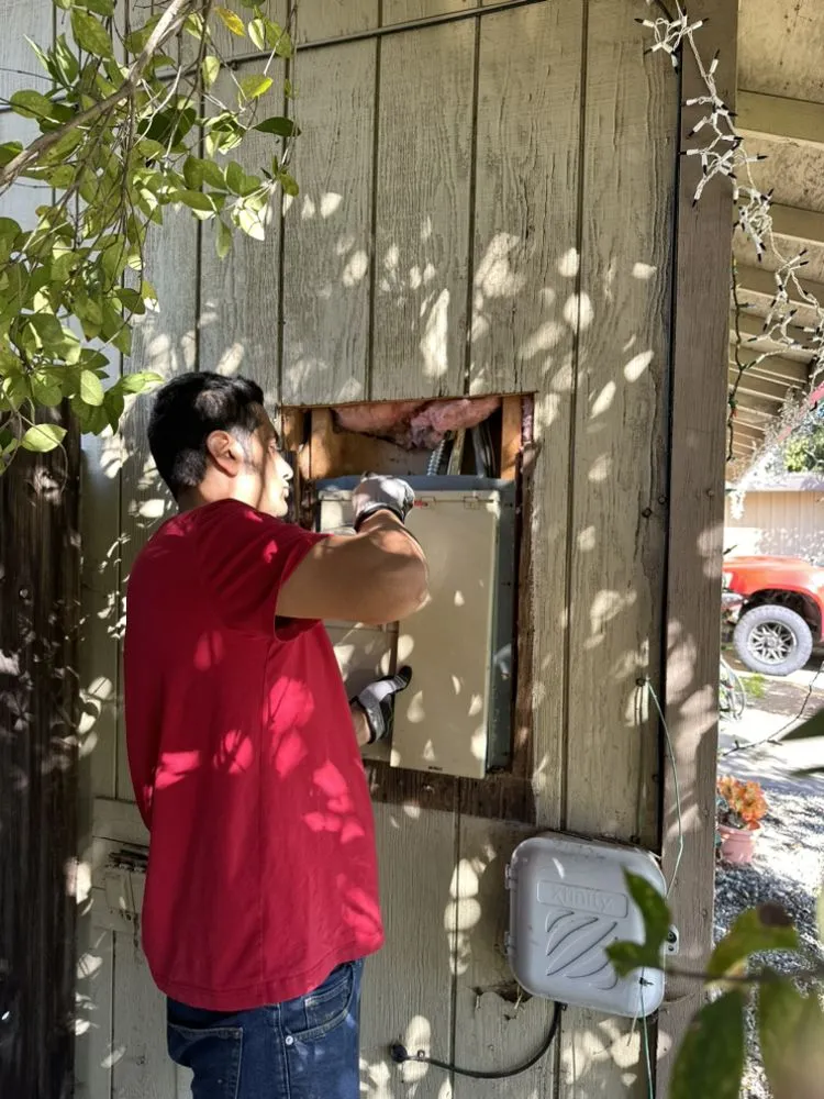 Slide of Brian Electric