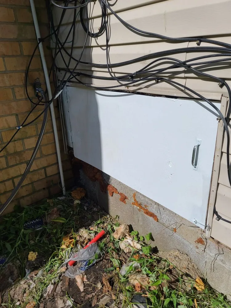 Slide of Bricoleur Maintenance and Repair