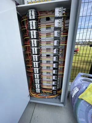 Bright Bulb Electric Logo