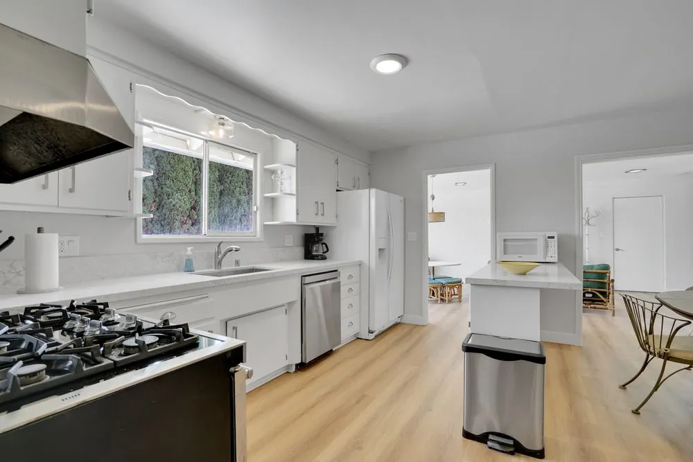 Slide of Bright Idea Electric