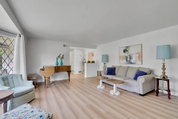 Bright Idea Electric