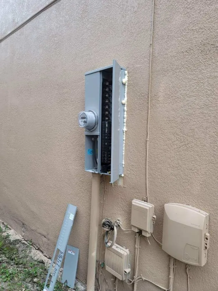 Expert circuit breaker repair in Winter Park, FL by Bright Ideas Electrical Solutions
