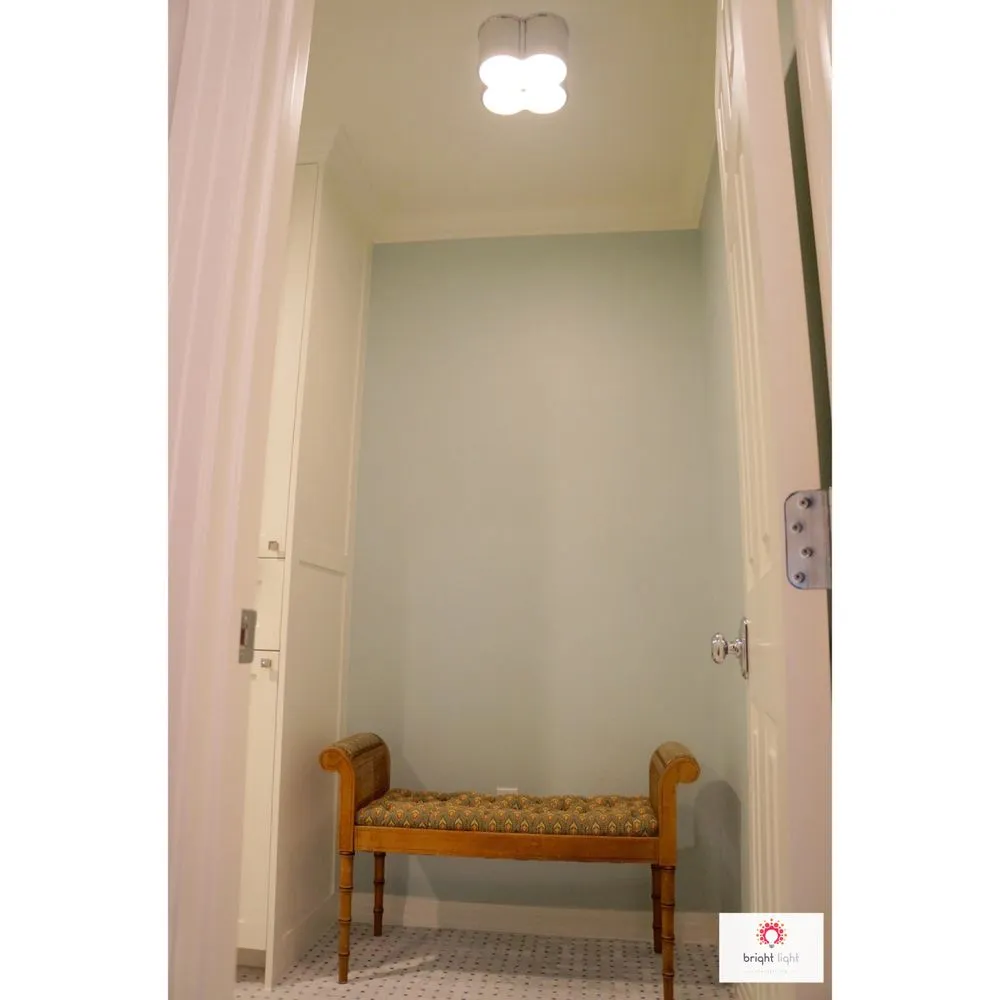 Affordable electrician providing emergency electrical service in Dallas, TX - Bright Light Electric