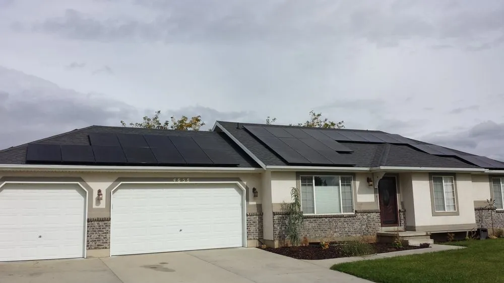 Slide of Bright Skies Solar