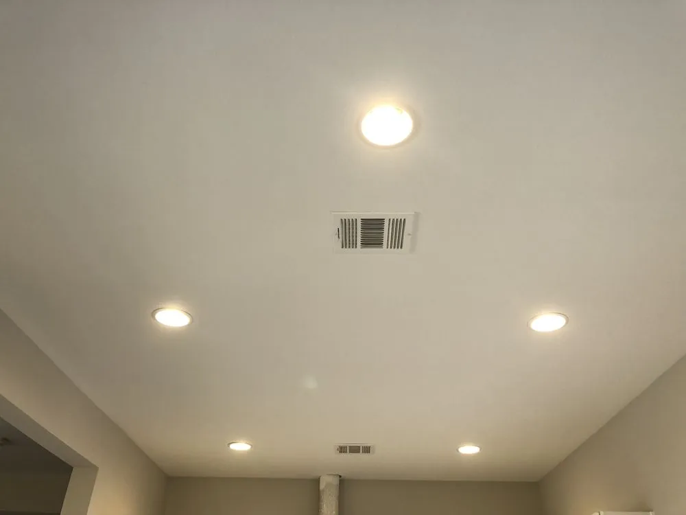 Emergency electrical service for homes in circuit breaker repair,  by 