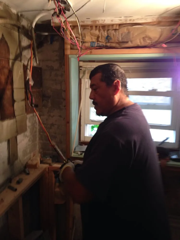 Slide of Bright Sparks Electric