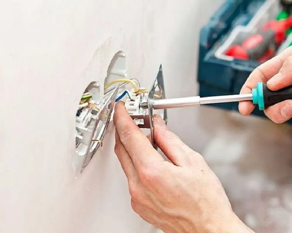 Slide of Bright Star Electric