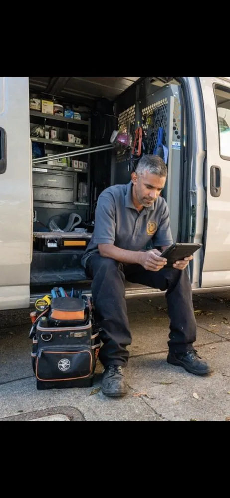 Slide of Brightbar Electric