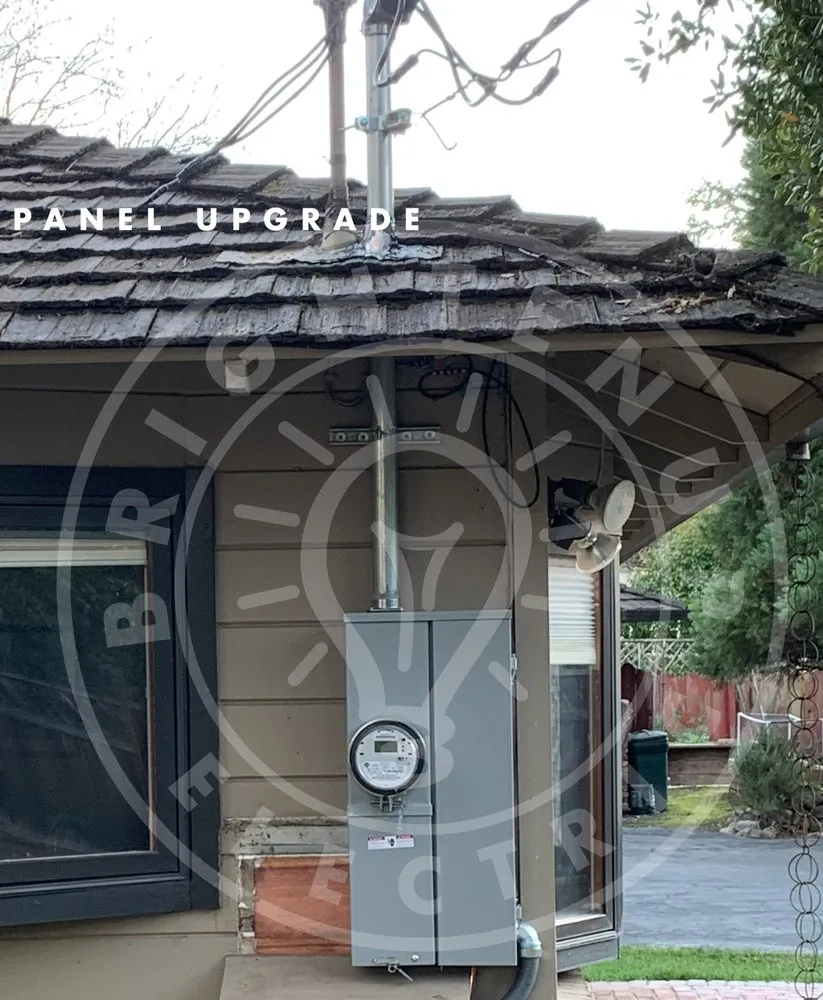 Reliable electrician providing panel upgrade in ,