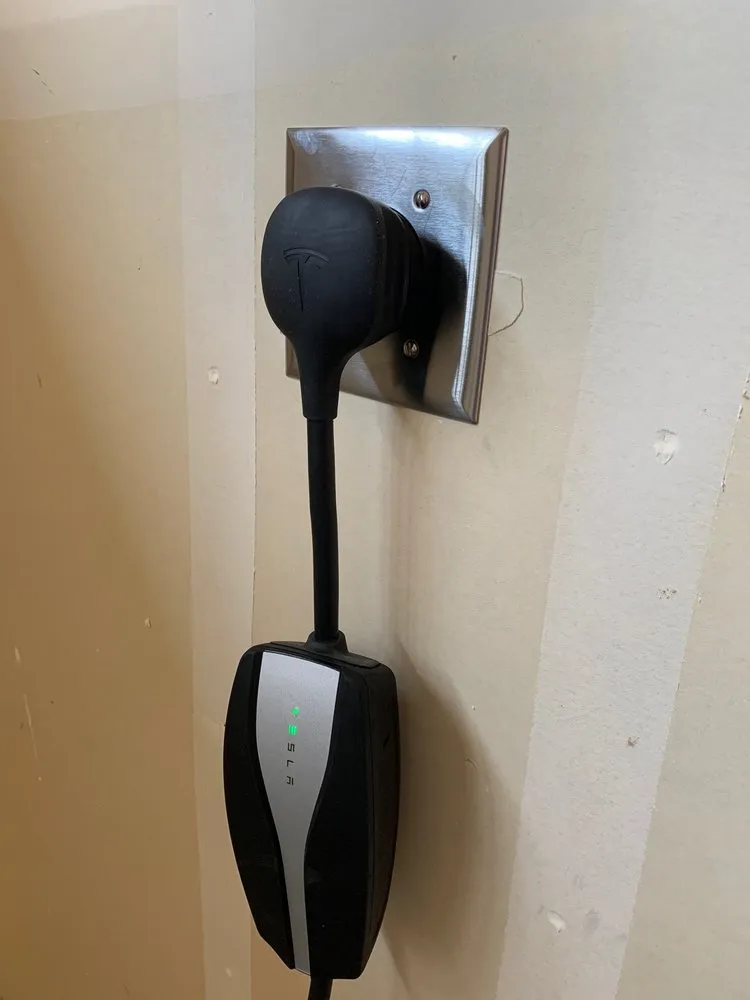 Slide of BrightLife Electric NV