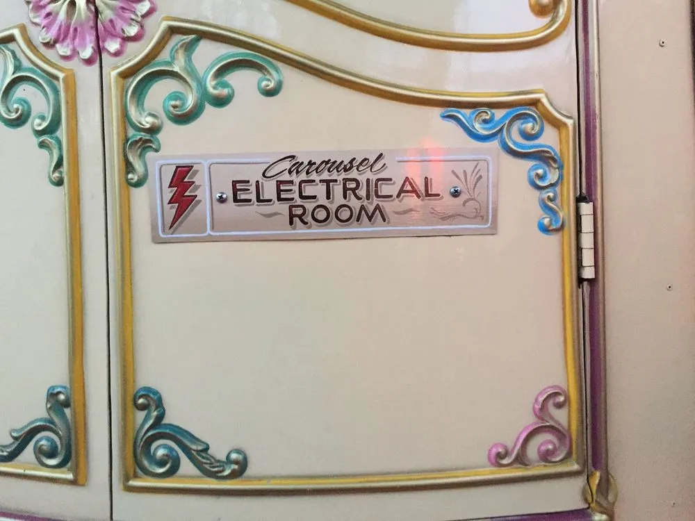 Licensed electrical service for homes in outlet and switch repair, by