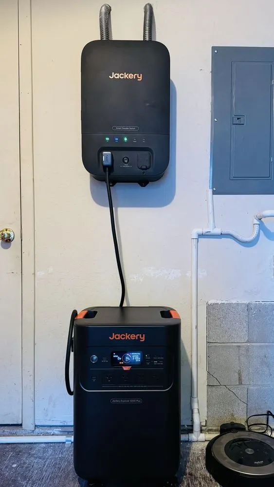 Slide of Brinxton Construction