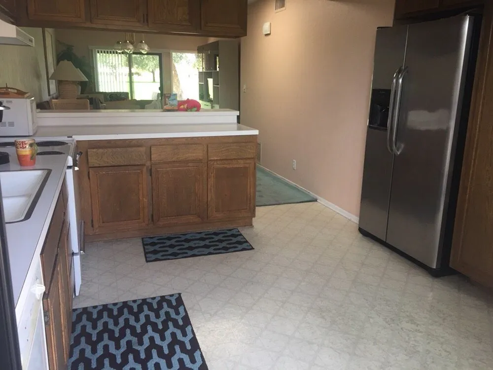 Slide of Briones Construction